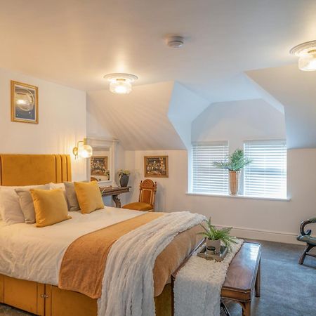Gorgeous New 1 Bedroom Penthouse Flat モアカム エクステリア 写真