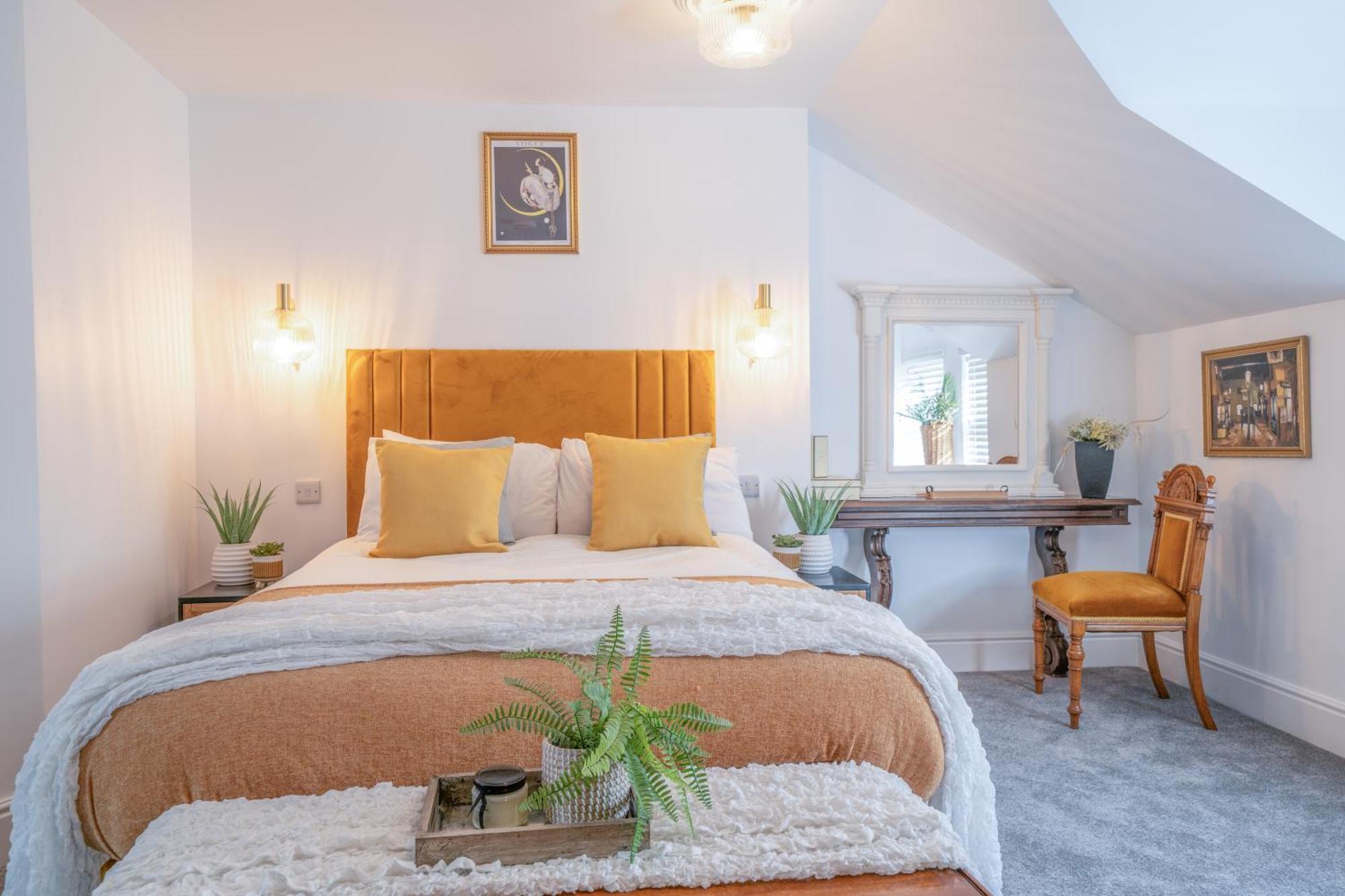 Gorgeous New 1 Bedroom Penthouse Flat モアカム エクステリア 写真