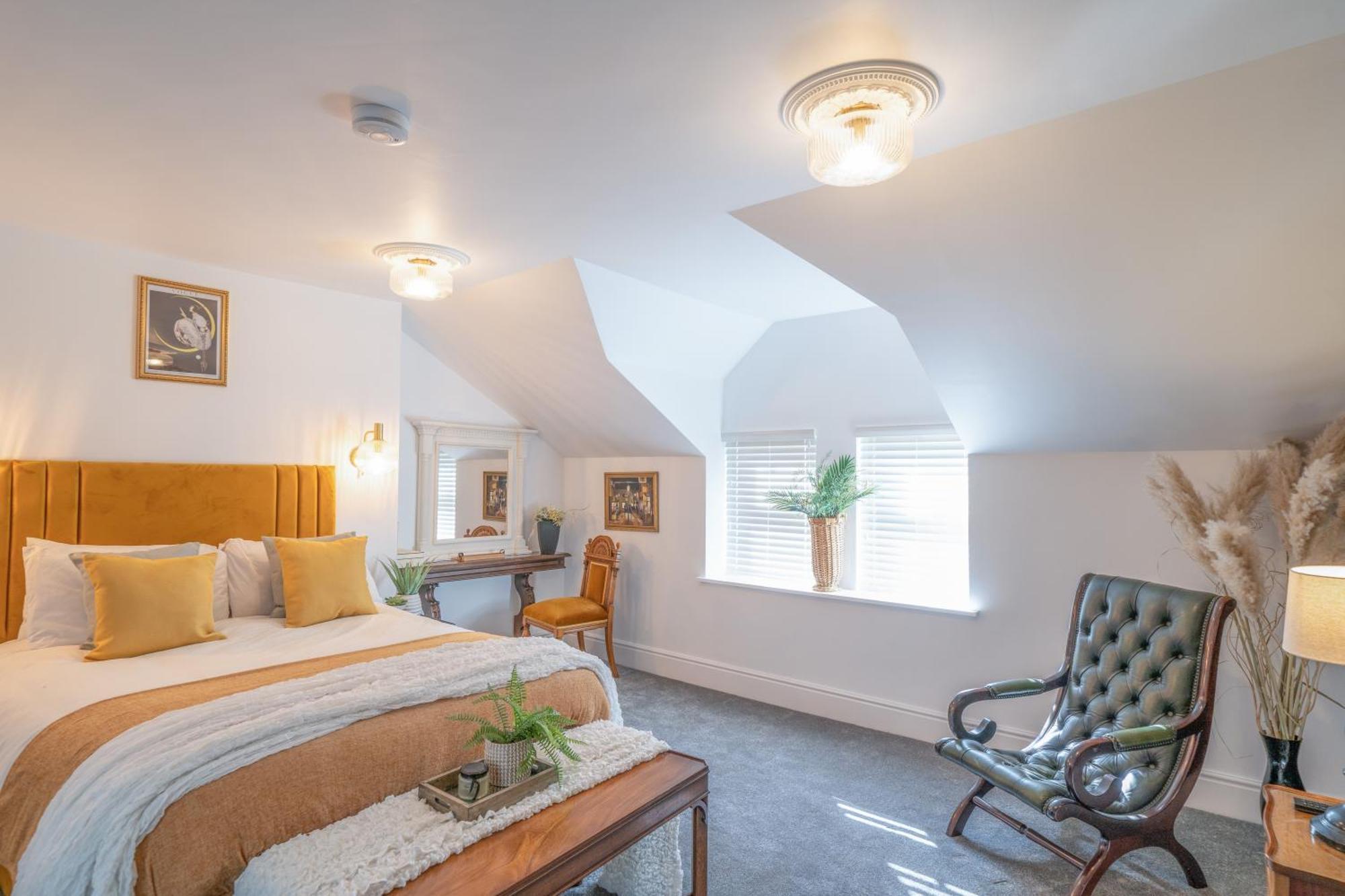 Gorgeous New 1 Bedroom Penthouse Flat モアカム エクステリア 写真