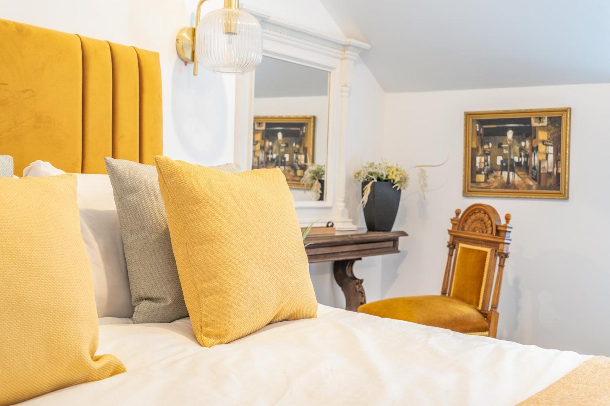 Gorgeous New 1 Bedroom Penthouse Flat モアカム エクステリア 写真